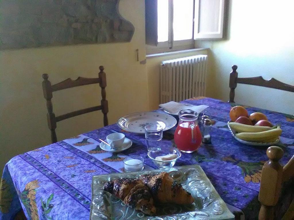 B&B Reillys Montecarotto Ngoại thất bức ảnh